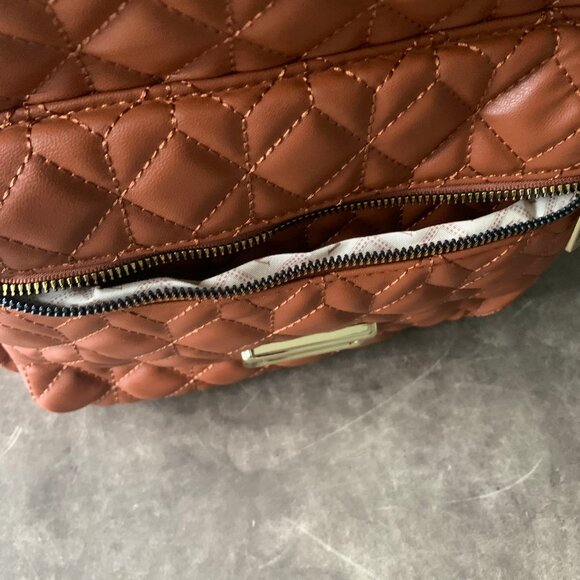 Vera New York Quilt Backpack Cognac main image 9